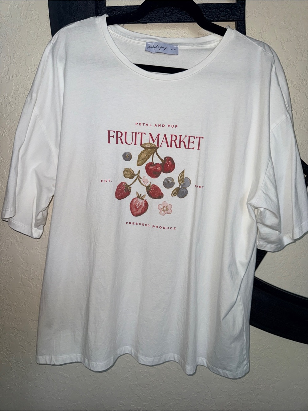 Petal & Pup Loa Graphic Tee - Size Oversized Large - Picture 3 of 6